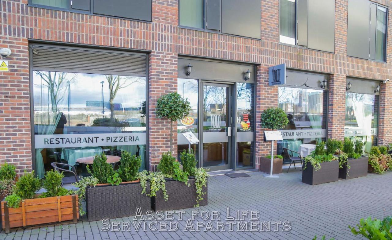 Pontoon Dock Key Workers Apartment Londres Exterior foto